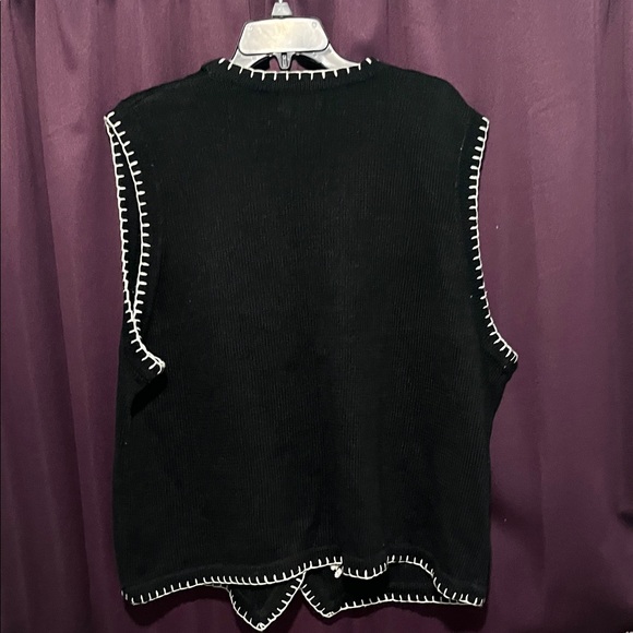 Vintage B.P. Design Winter Embroidered Women's Vest - Picture 6 of 6